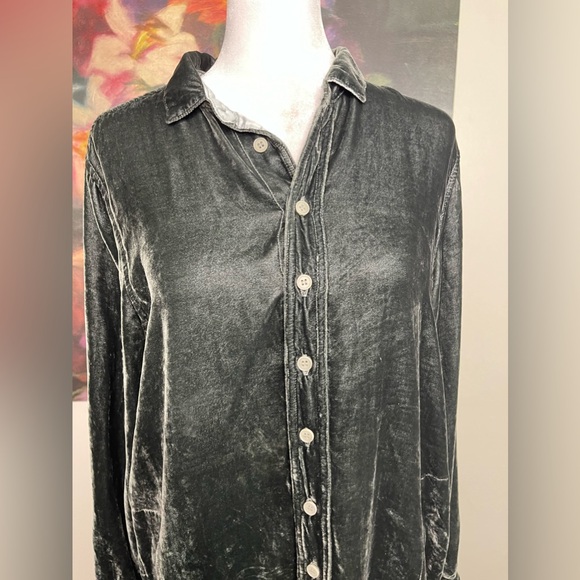 CP shades Gray Velour Soft Button front Longline Blouse Sz Small Made in USA - Picture 2 of 9